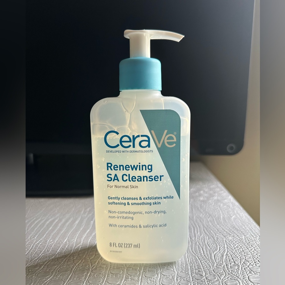CeraVe Renewing SA Cleanser